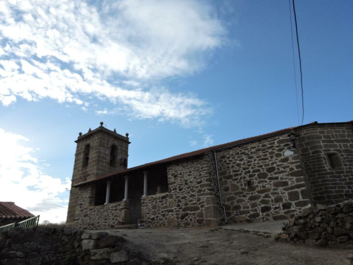 Casa Sierra De Gredos Guest House Navasequilla Eksteriør bilde